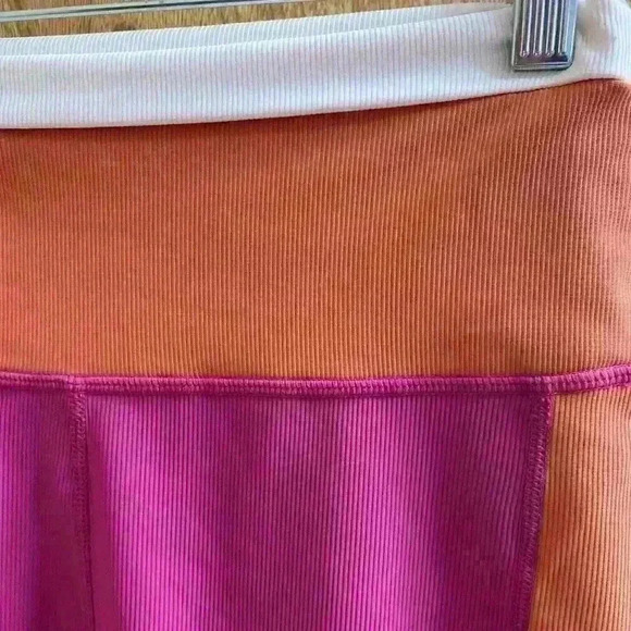 Wilo The Label Ribbed Colorblock Leggings Orange, Pink, White Size Large - Picture 5 of 8